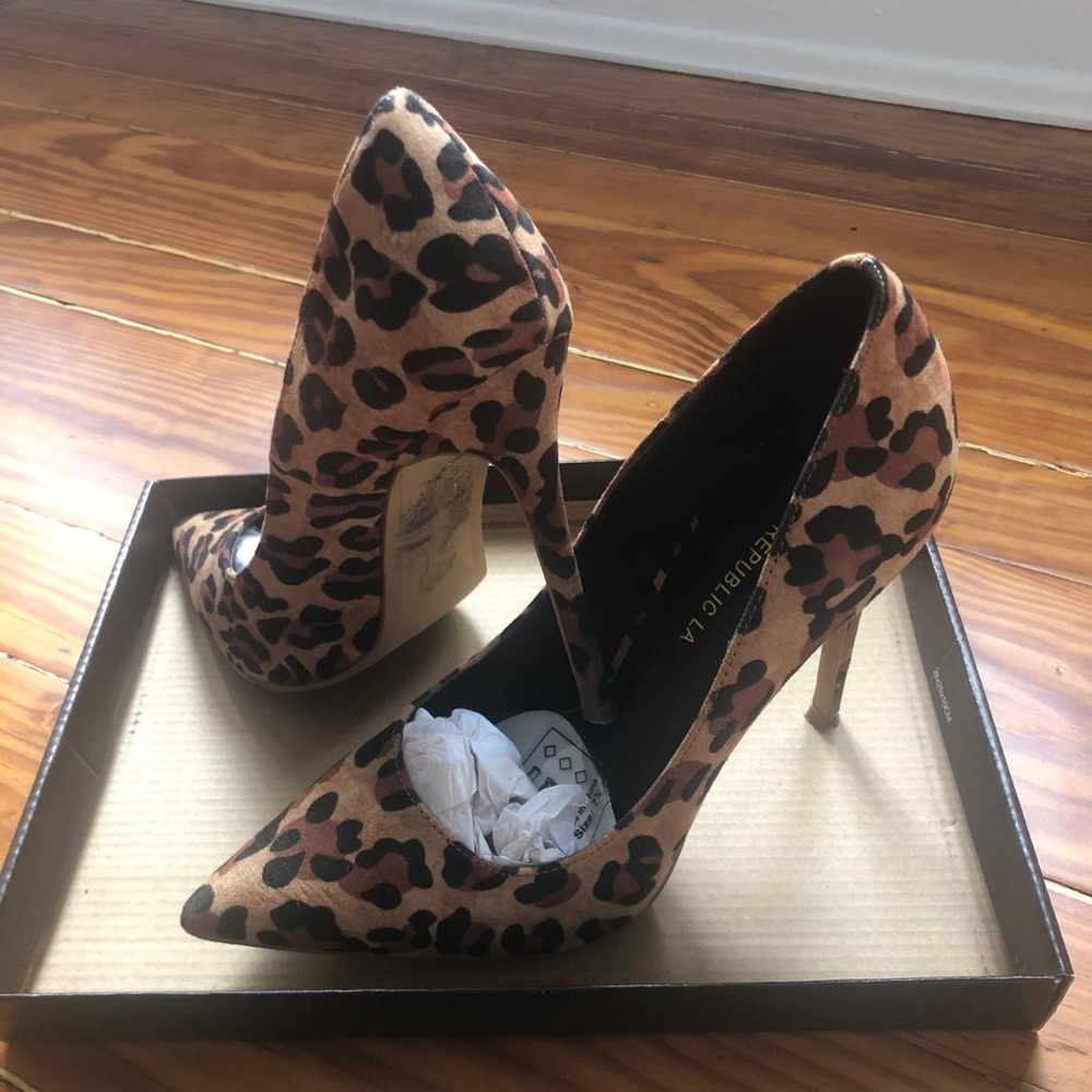 Shoe Republic high heel shoes